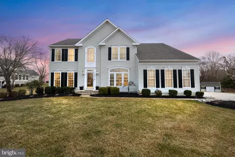 205 Shetland Ct, Mullica Hill, NJ 08062
