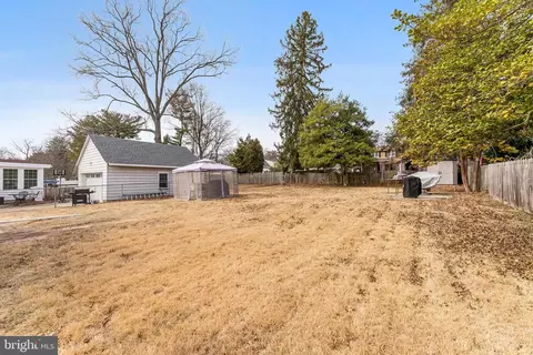 Exterior - 136 Kenton Ave, Pitman, NJ 08071 photo 10 of 12