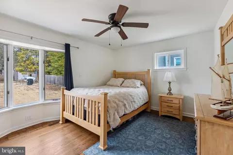 Bedroom - 136 Kenton Ave, Pitman, NJ 08071 photo 5 of 7