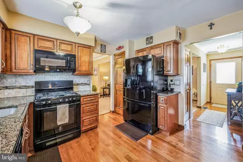 415 Doerrmann Dr, Mickleton, NJ 08056 photo 17