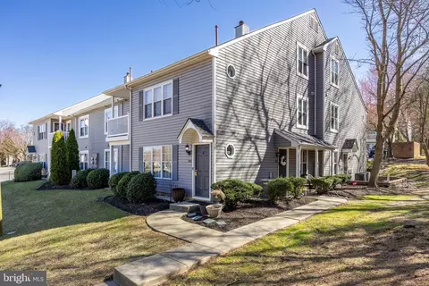 209 Boothby Ct, Sewell, NJ 08080