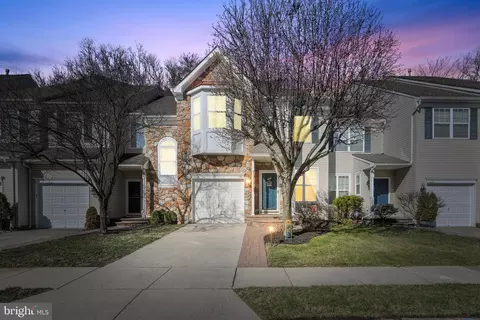 118 Rittenhouse Dr, Deptford, NJ 08096