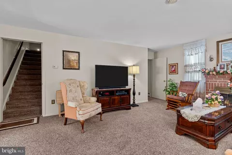 18 Seneca Ave, Pitman, NJ 08071 photo 4