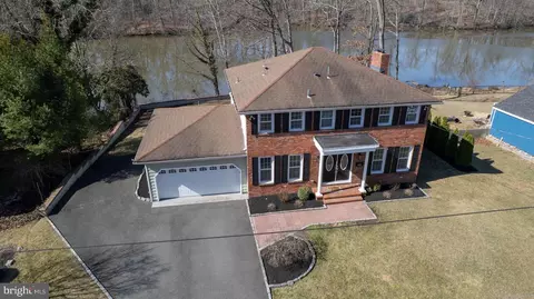 615 Queen, West Deptford, NJ 08096