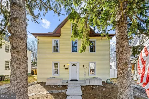 120 W Center St, Clayton, NJ 08312