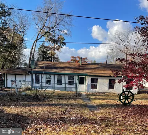 144 Macarthur Ave, Franklinville, NJ 08322