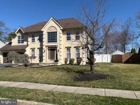 24 Brandywine Way, Sicklerville, NJ 08081