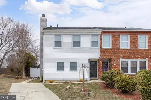 7 Corona Ct, Sewell, NJ 08080