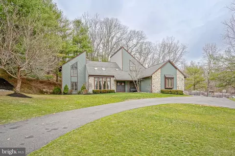 25 Berkshire Dr, Sewell, NJ 08080