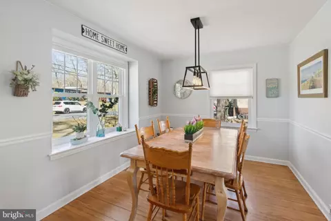 Dining - 161 Esplanade Ave, Pitman, NJ 08071 photo 1 of 2