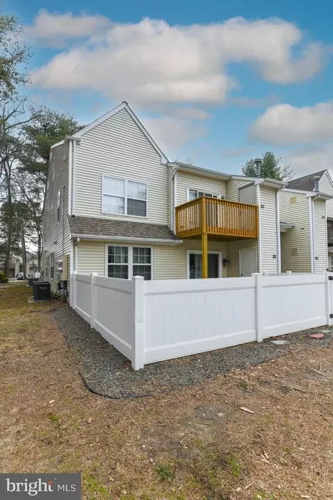 1060 Tristram Cir, Mantua, NJ 08051