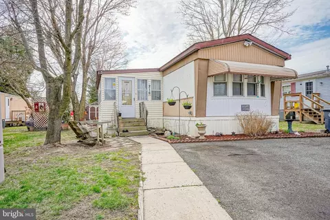 216 Truman Ave, Williamstown, NJ 08094