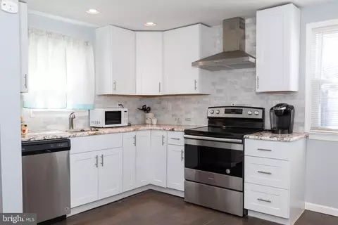 Kitchen - 130 6th Ave, Pitman, NJ 08071 photo 1 of 2