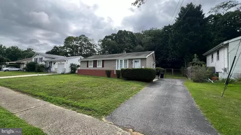 227 Somerset Rd, Deptford, NJ 08096