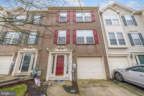 5 Clemens Ln, Blackwood, NJ 08012