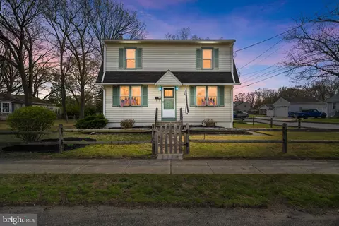 1140 Hessian Ave, West Deptford, NJ 08093