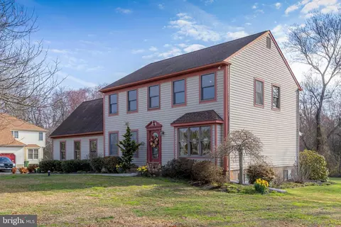 810 Fries Mill Rd, Franklinville, NJ 08322