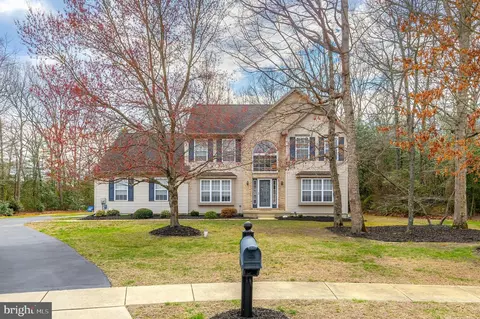 367 Fawn Run Dr, Franklinville, NJ 08322