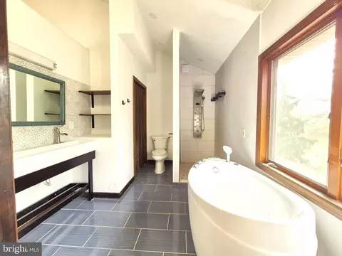 Bath - 76 W Tomlin Sta, Mickleton, NJ 08056 photo 3 of 3