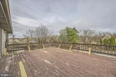 Exterior - 76 W Tomlin Sta, Mickleton, NJ 08056 photo 4 of 5
