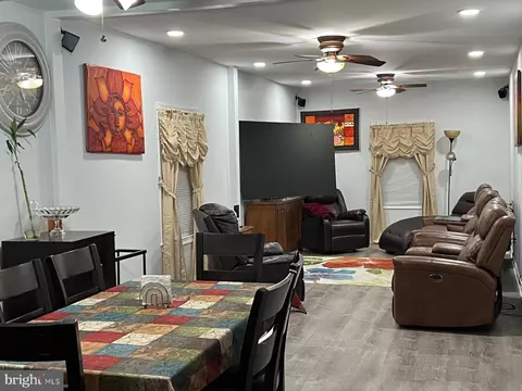 229 Chestnut St, Westville, NJ 08093
