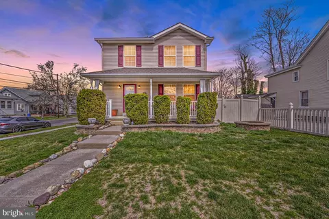 68 W Barber Ave, Woodbury, NJ 08096