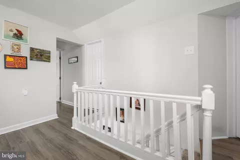 Entry Way - 231 West Ave, Pitman, NJ 08071 photo 8 of 8