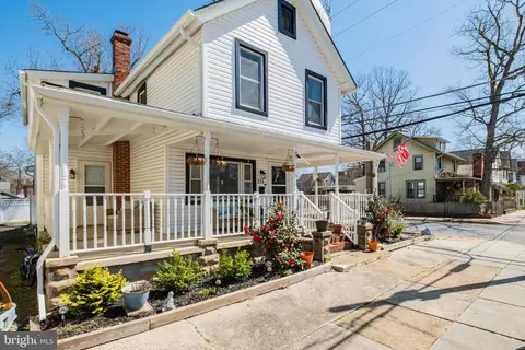 Exterior - 231 West Ave, Pitman, NJ 08071 photo 2 of 8