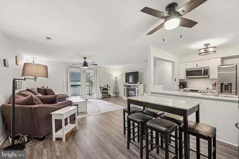 87 Claire Ct, Turnersville, NJ 08012