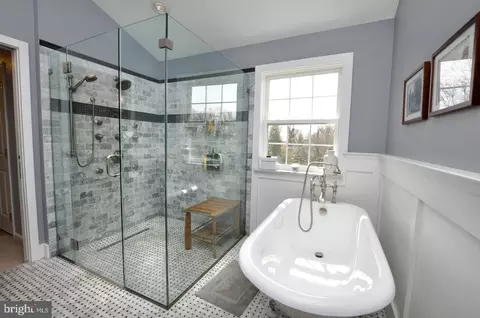 Bath - 261 Jennings Way, Mickleton, NJ 08056 photo 2 of 5