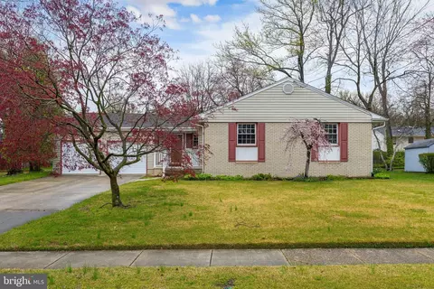 257 Lincoln Ave, Woodbury Heights, NJ 08097