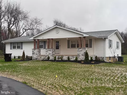 555 Fairview Rd, Glassboro, NJ 08028