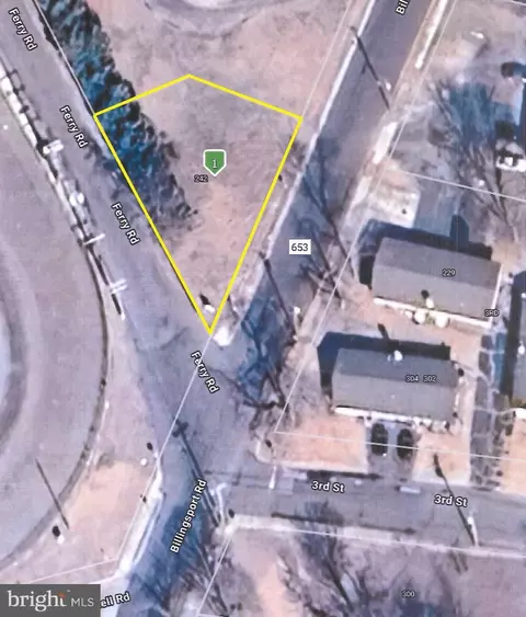 242 Billingsport Rd, Paulsboro, NJ 08066