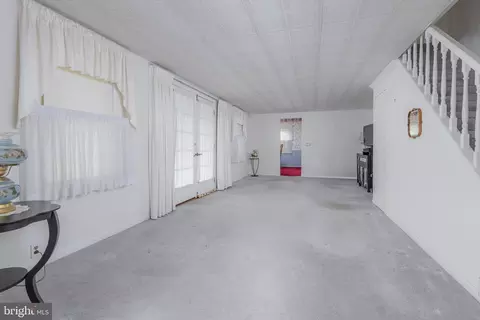 Living - 7 West Ave, Pitman, NJ 08071 photo 2 of 2