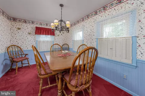 Dining - 7 West Ave, Pitman, NJ 08071 photo 1 of 1