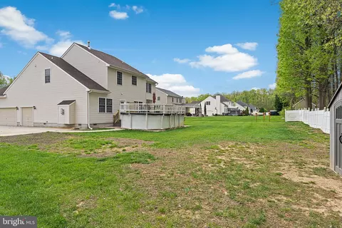 Exterior - 311 Patsy Ct, West Deptford, NJ 08066 photo 3 of 4