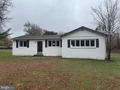 2378 Corkery Ln, Williamstown, NJ 08094