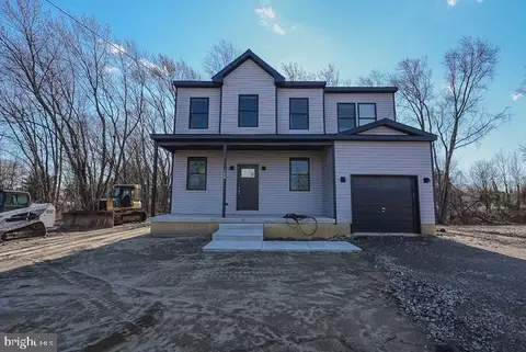149 Hurffville Grenloch, Sewell, NJ 08080