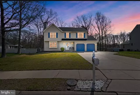 363 Bryn Mawr Dr, Williamstown, NJ 08094