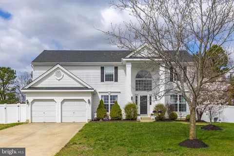 1225 Whispering Woods Dr, Williamstown, NJ 08094