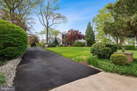 Exterior - 9 Still Run Dr, Mickleton, NJ 08056 photo 1 of 6