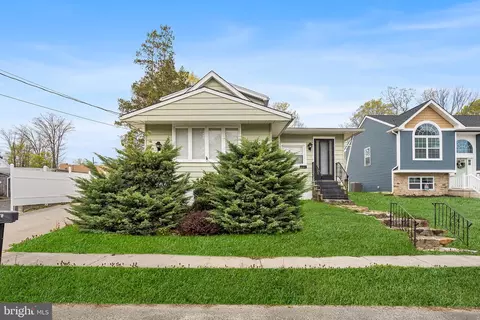 439 Fern Ave, Deptford, NJ 08096