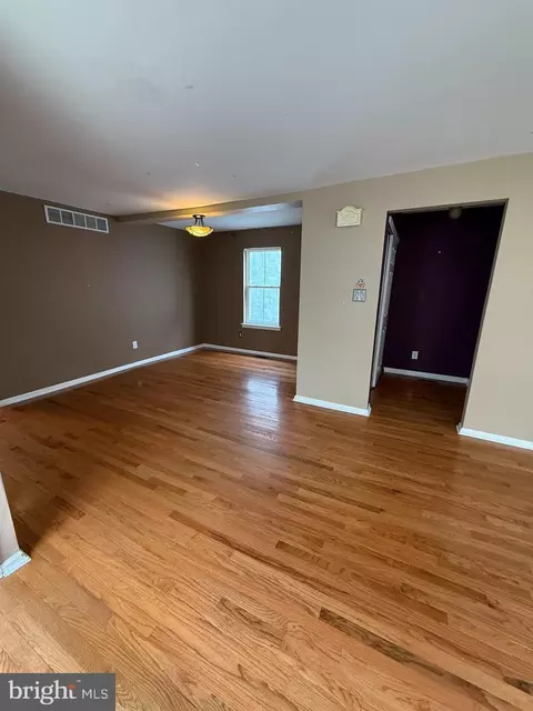 Living - 42 Fourth Ave, Pitman, NJ 08071 photo 1 of 5