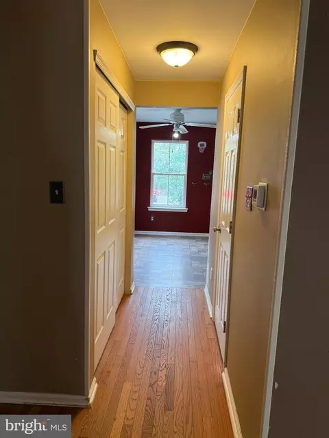 Entry Way - 42 Fourth Ave, Pitman, NJ 08071 photo 9 of 10