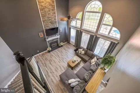 Entry Way - 104 Abigail Ln, Mickleton, NJ 08056 photo 6 of 13