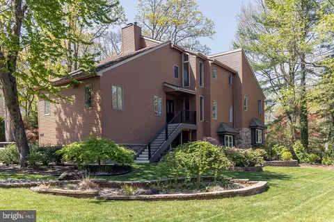 208 Dorado Ave, Sewell, NJ 08080
