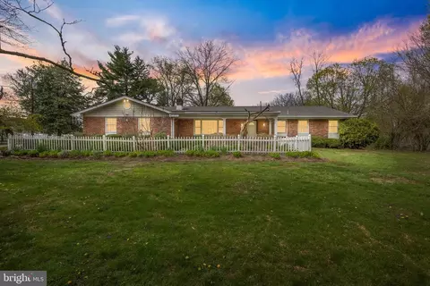 963 Kings Hwy, Thorofare, NJ 08086
