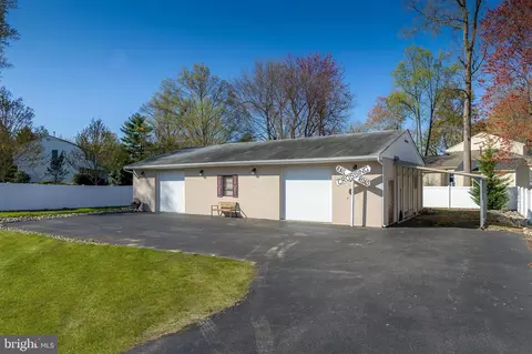 Exterior - 91 Harmony Rd, Mickleton, NJ 08056 photo 5 of 5