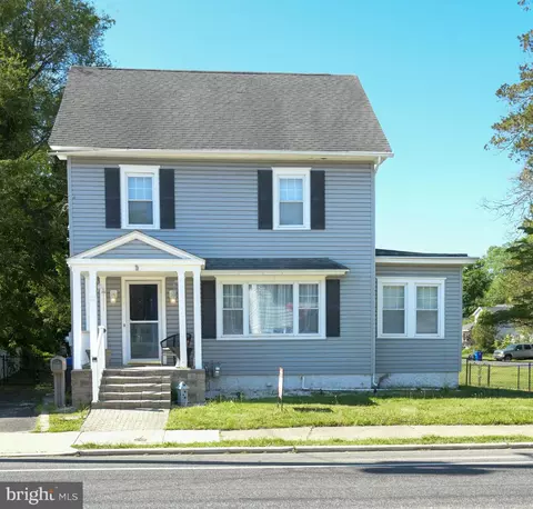 22 W Academy St, Clayton, NJ 08312
