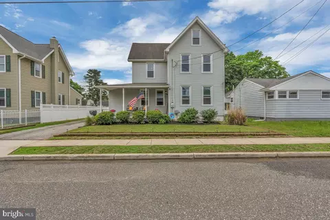 10 Turner Ave, Swedesboro, NJ 08085